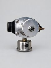 Load image into Gallery viewer, Holley HP billet fuel pressure regulator AFPR