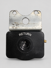 Load image into Gallery viewer, FAST fuel pressure regulator AFPR
