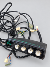 Load image into Gallery viewer, HKS Vein pressure converter. With plug and play harness