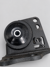Load image into Gallery viewer, Innovative trans mount 2G 95-99 manual