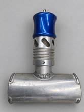 Load image into Gallery viewer, Turbosmart Vee-port universal BOV