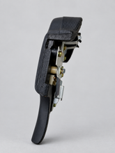 Load image into Gallery viewer, 1g 90-94 Mitsubishi steering wheel horn pad.