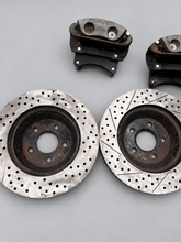 Load image into Gallery viewer, Baer calipers with 2G adapter brackets and 13 inch rotors