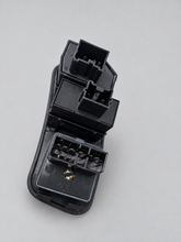Load image into Gallery viewer, Rear connectors of mirror, cruise and fog light switch assembly