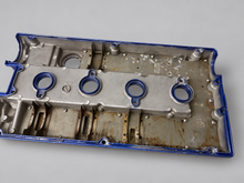 Load image into Gallery viewer, -10an fittings 16 valve cover blue