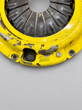 Load image into Gallery viewer, ACT 3200 clutch with unsprung 6 puck disc