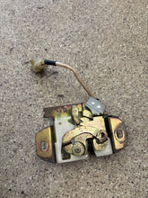 Load image into Gallery viewer, 2g trunk latch assembly
