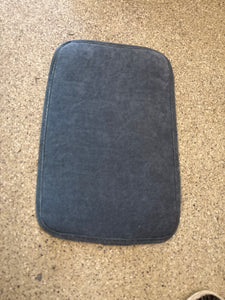 2g 95-99 dash mat. Light Gray