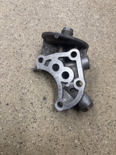 Load image into Gallery viewer, 6 Bolt forward facing oil filter housing DSM 4G63