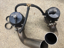 Load image into Gallery viewer, Masfab Twin Scroll T4 SideWinder Twin Scroll T4 exhaust manifold, Precision 46mm Wastegates and Bullseye S372 Turbocharger.