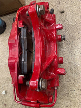 Load image into Gallery viewer, Brembo front calipers Evo 8/9    4 piston.