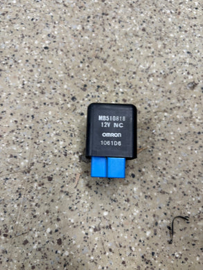 Fuse relay mb510818