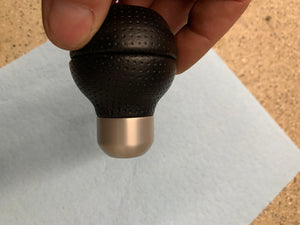 Momo  Italy leather shift knob DSM/evo