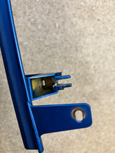 Load image into Gallery viewer, 1990-91 DSM Plymouth laser blue metallic front grille