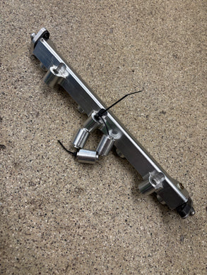 Fuel rail DSM 4G63 polished