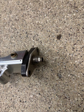 Load image into Gallery viewer, Fuel rail DSM 4G63 polished