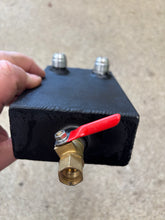 Load image into Gallery viewer, Oil Catch can -10an fittings.