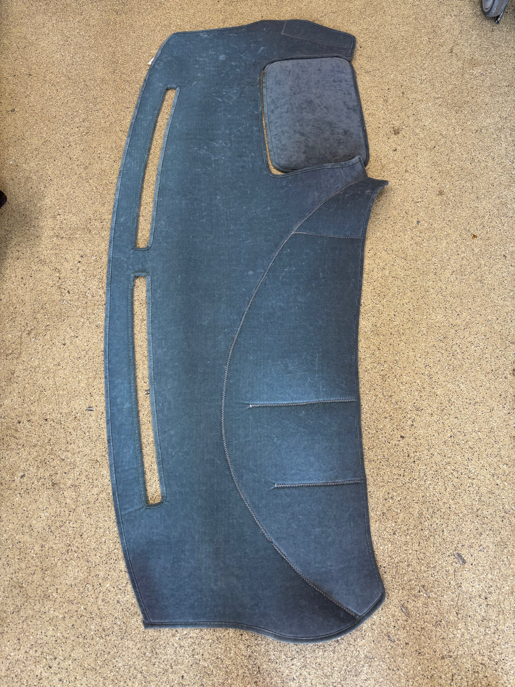 2g 95-99 dash mat. Light Gray