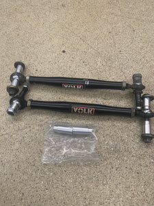 Volk 2G  rear toe arms AWD or FWD has both spacers