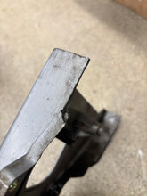Load image into Gallery viewer, 6 bolt OEM 4g63 timing cover