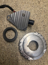 Load image into Gallery viewer, Kiggly 2 tooth crank trigger kit with sensor DSM or Evo 6 bolt