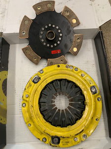 ACT 2600 extreme pressure plate with solid 6 puck disk.