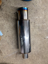 Load image into Gallery viewer, Spec-D Tuning N1 4" Burnt Tip Muffler Exhaust 2.5" Inlet Universal With Removable Silencer (B-Tip; 4 Inch)