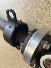Load image into Gallery viewer, DSS 3.5” race driveshaft with tail shaft and jxb performance carrier bearing