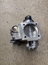 Load image into Gallery viewer, S90 billet throttle body with sensors 2g,1g 74mm Evo 1 2 3