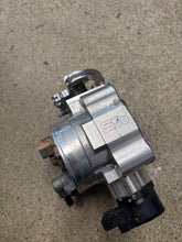 Load image into Gallery viewer, S90 billet throttle body with sensors 2g,1g 74mm Evo 1 2 3