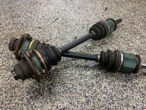 4 bolt axles with cups